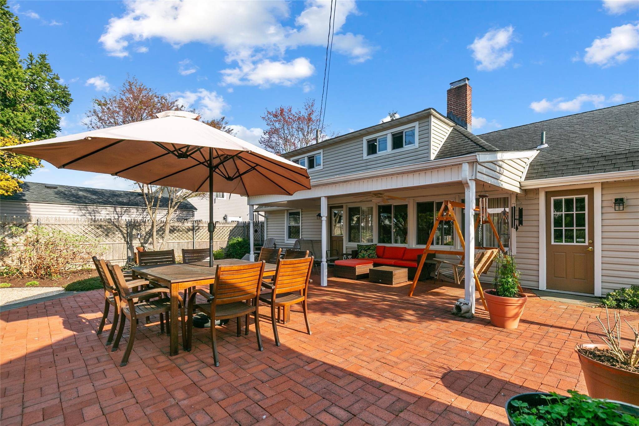 Levittown, NY 11756,39 Mallard RD