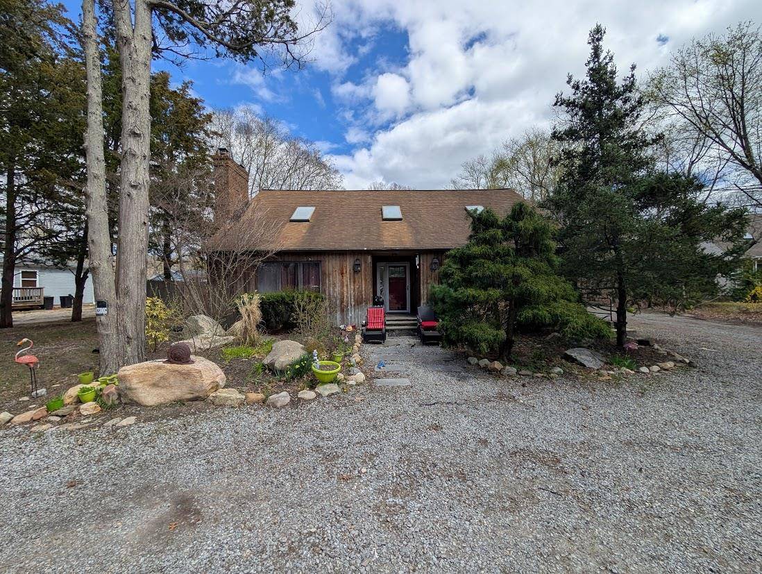 Center Moriches, NY 11934,3 Cozine RD