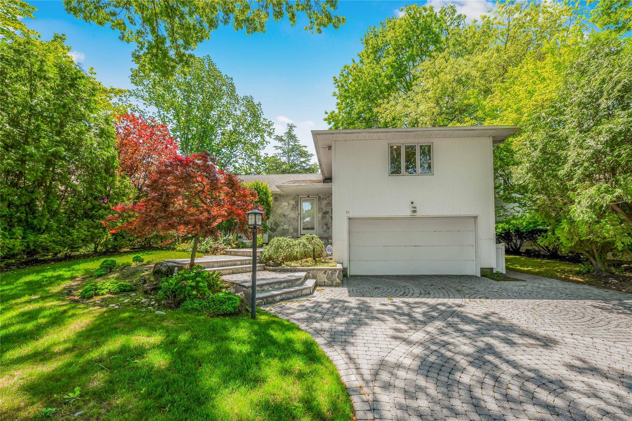 Garden City, NY 11530,96 Mulberry AVE