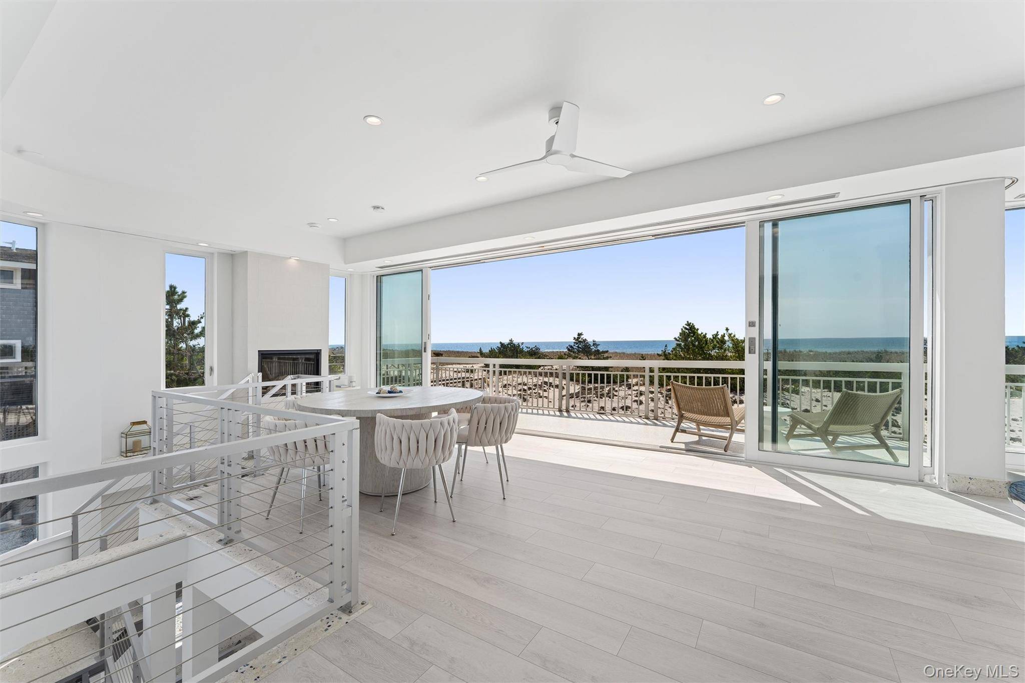 Westhampton Beach, NY 11978,413B Dune