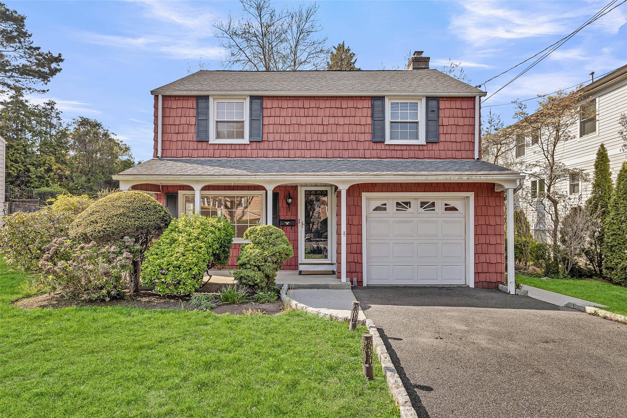 Harrison, NY 10528,62 Henry AVE