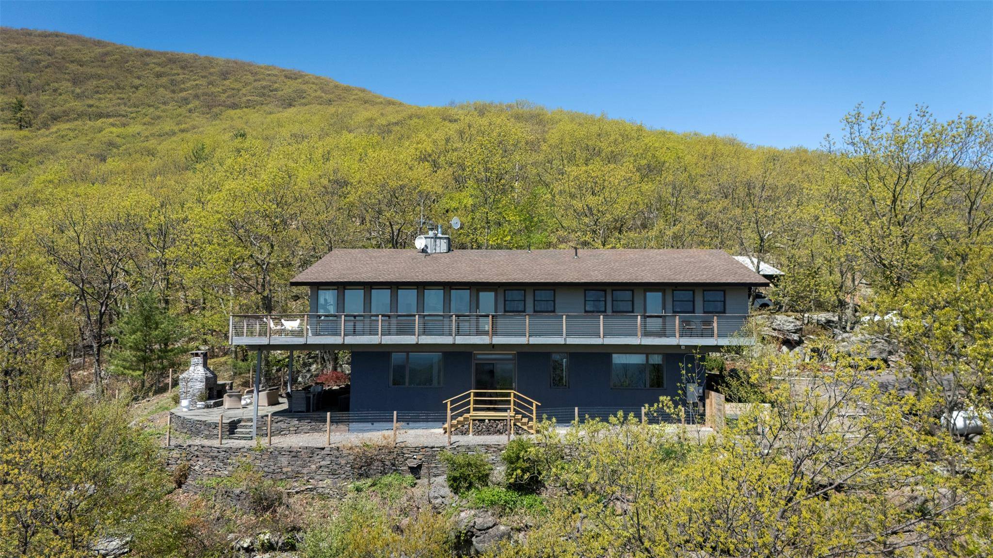 Woodstock, NY 12498,299 California Quarry RD