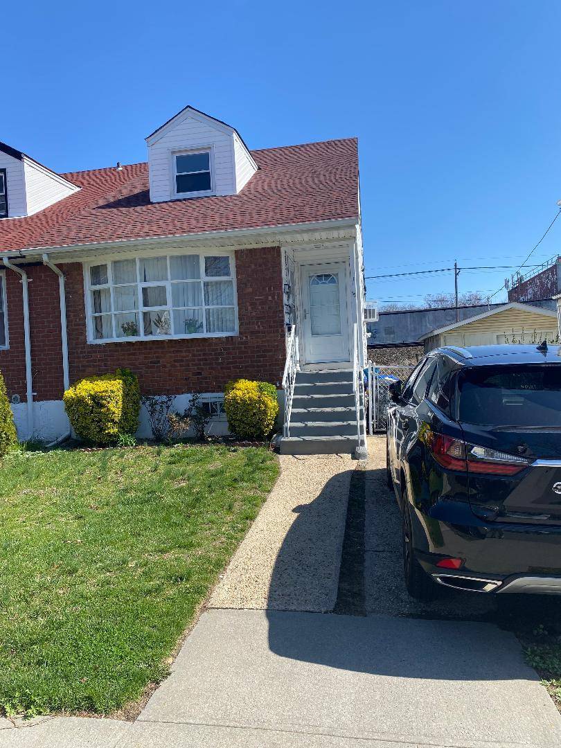 Addisleigh Park, NY 11434,111-85 180 Street