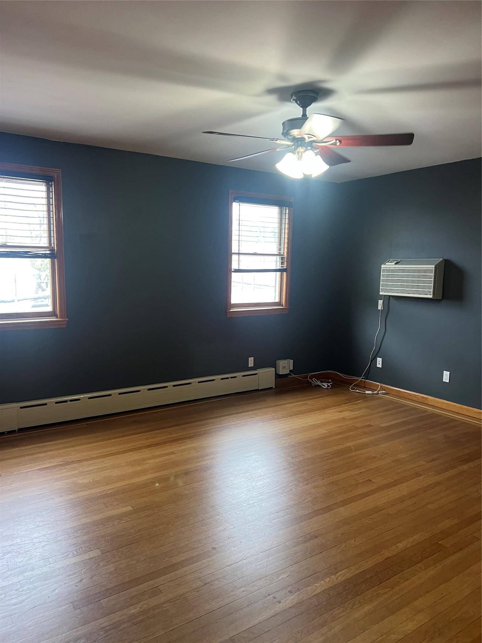 Middle Village, NY 11379,8411 60th DR #2