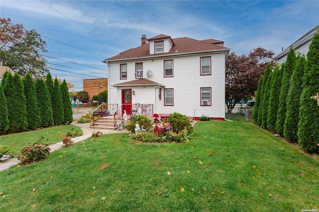 New Hyde Park, NY 11040,600 1st AVE