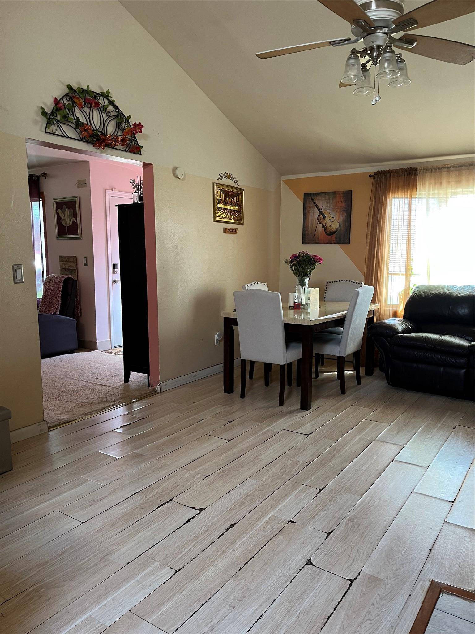 Central Islip, NY 11722,14 Lurcott LN