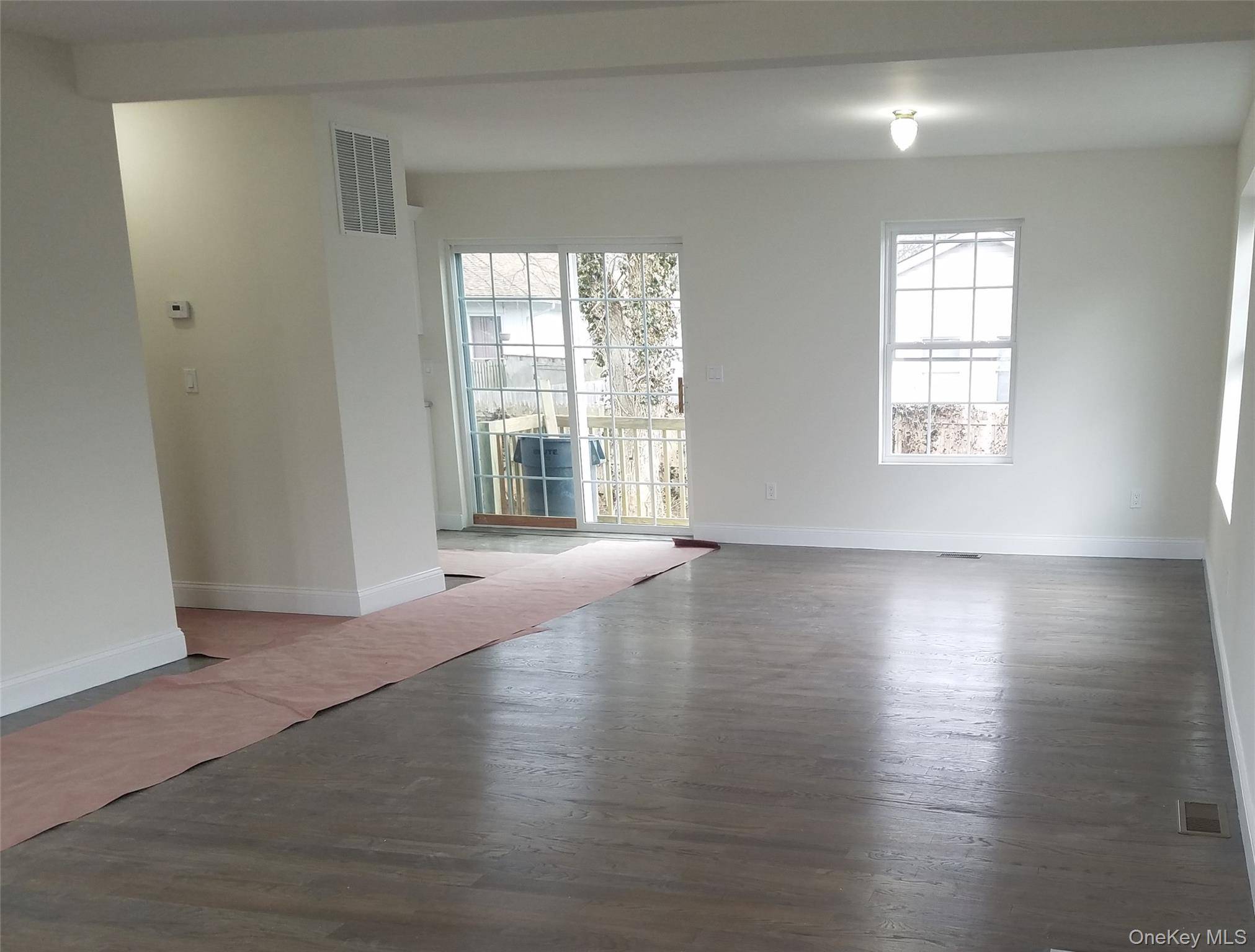 Shirley, NY 11967,N/C ROBINSON DR