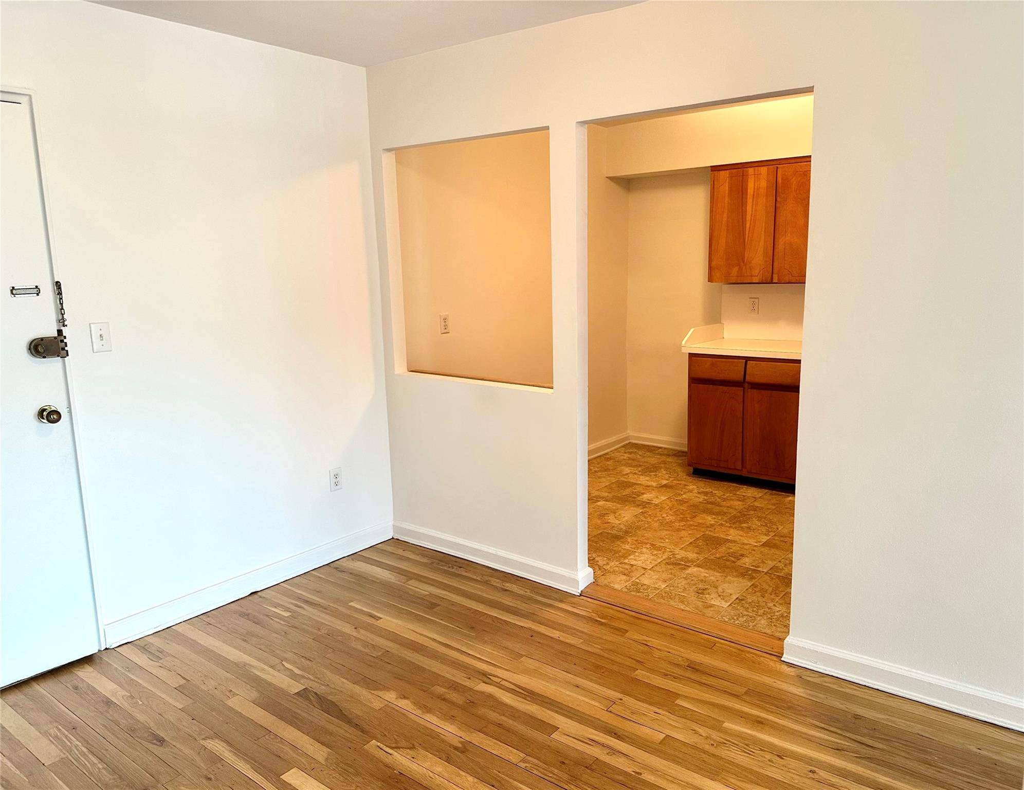 Hastings-on-hudson, NY 10706,19 Maple #2C