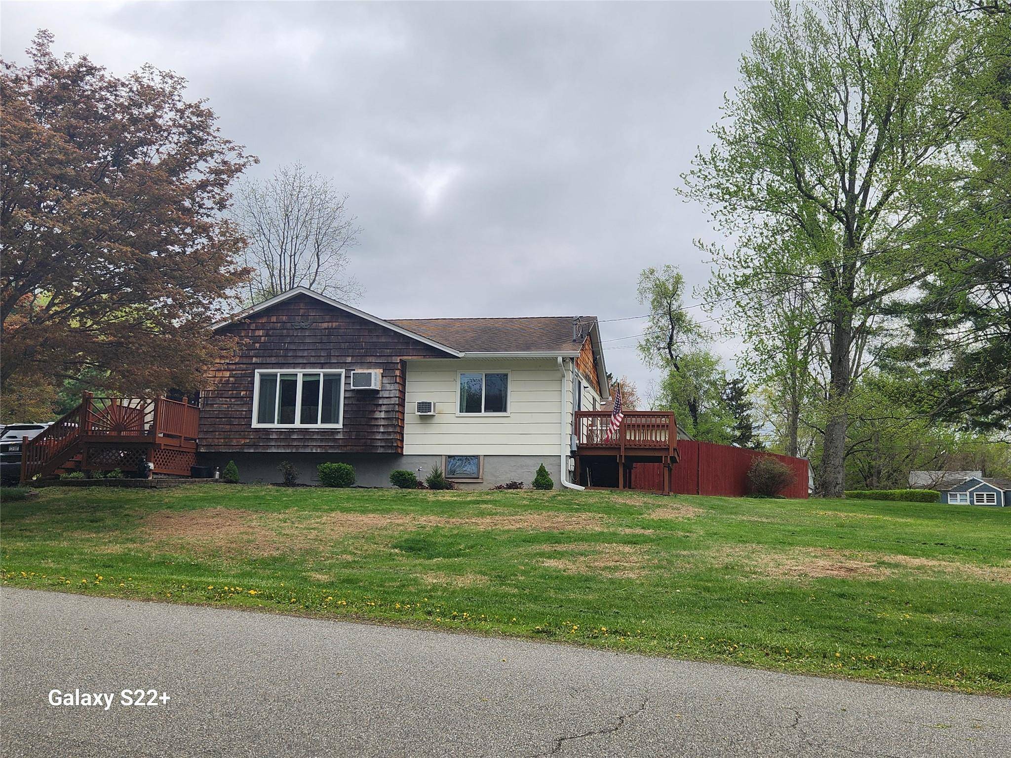 Fishkill, NY 12524,55 Lake RD