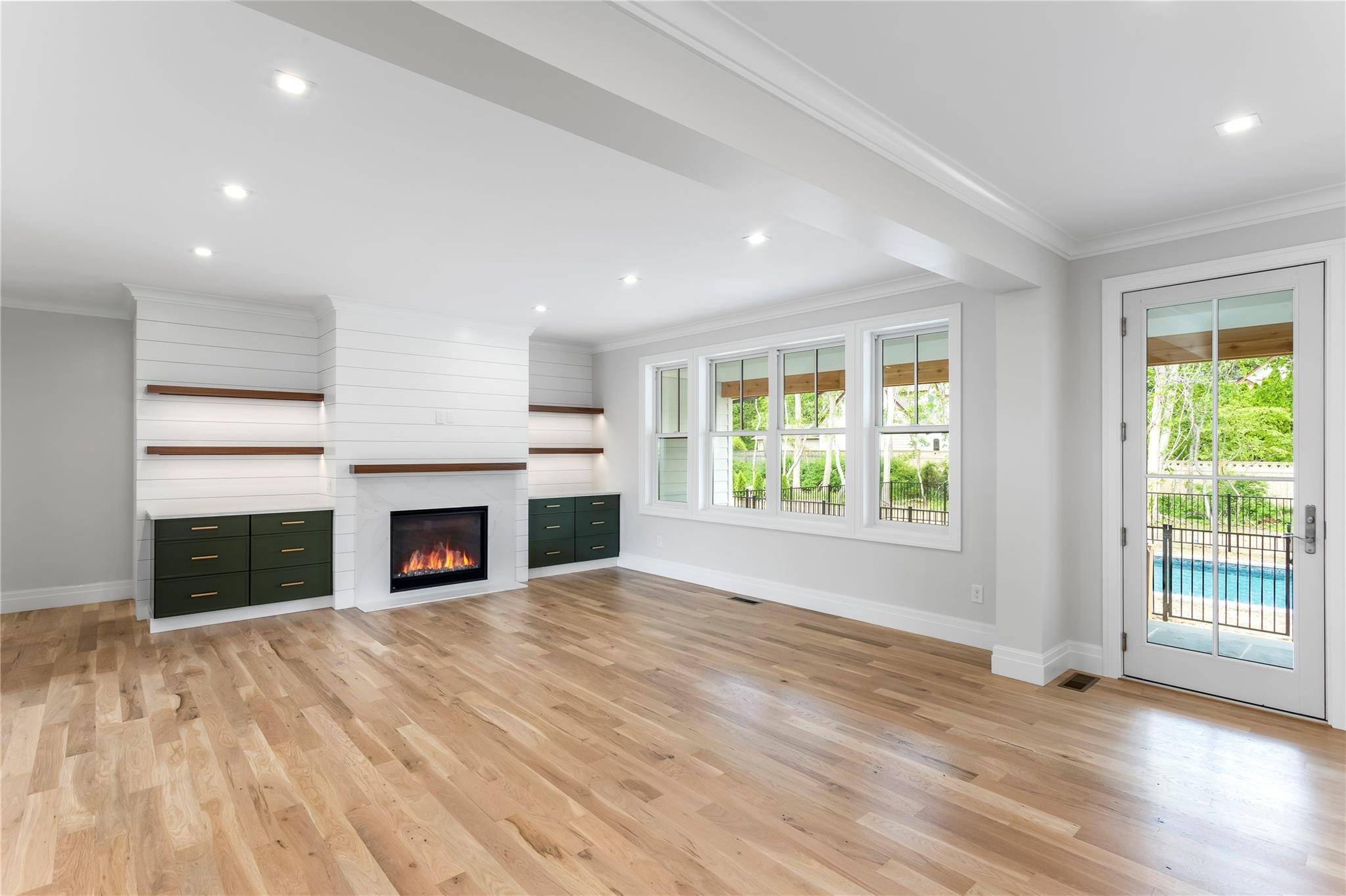 Jamesport, NY 11901,33 Lagoon CT