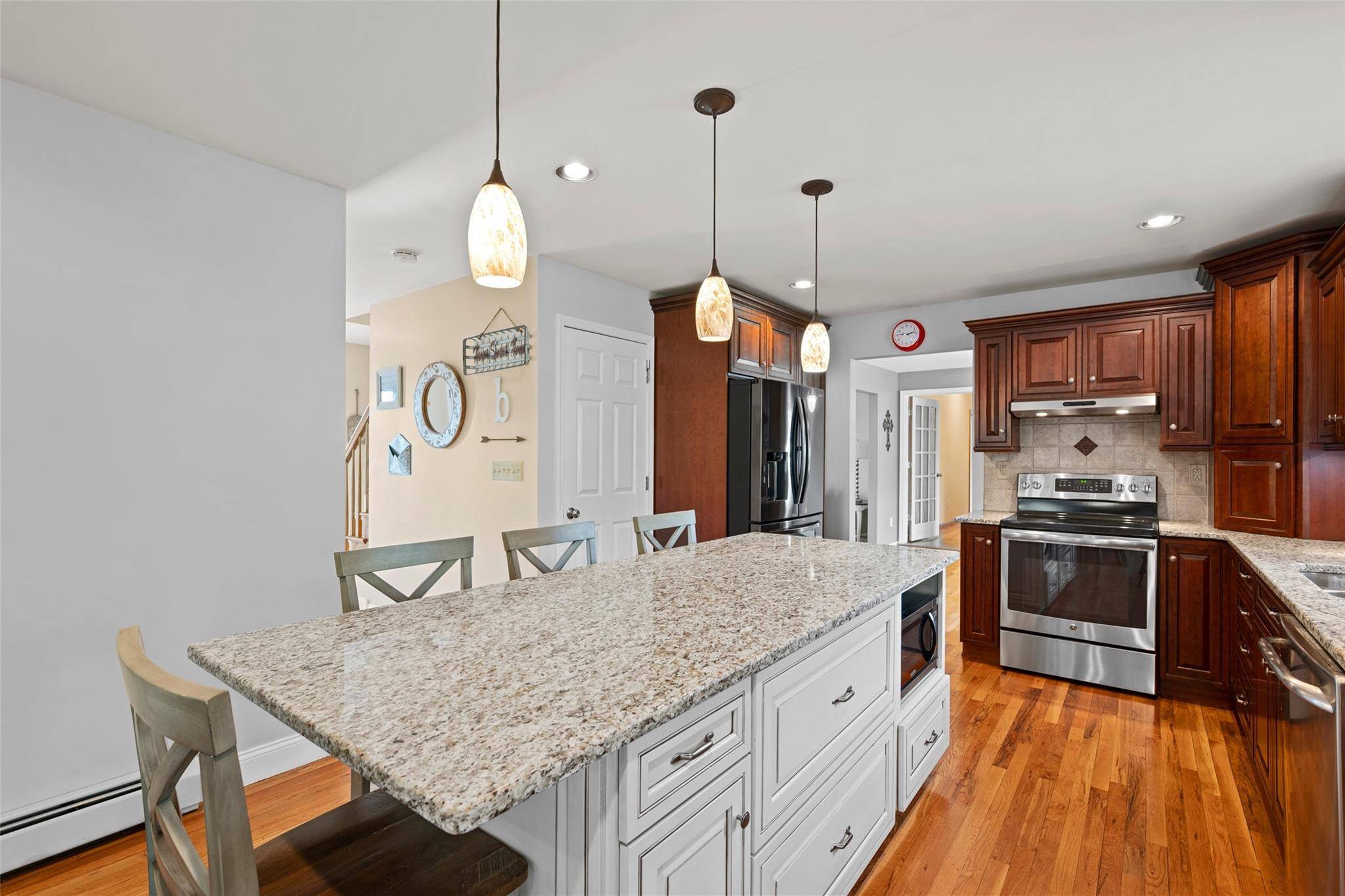 Washingtonville, NY 10992,3 Josephine DR