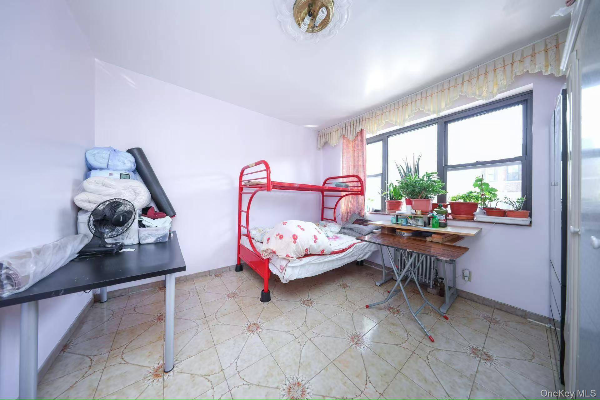 Brooklyn, NY 11218,3392 12 AVE