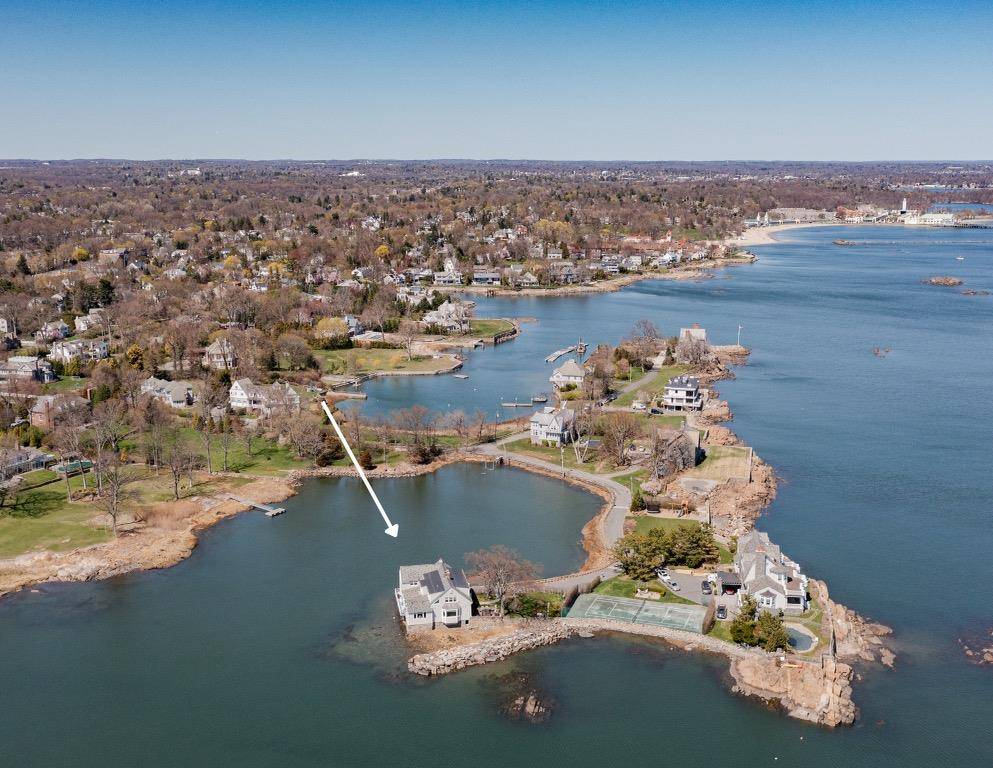 Rye, NY 10580,6 Pine Island RD