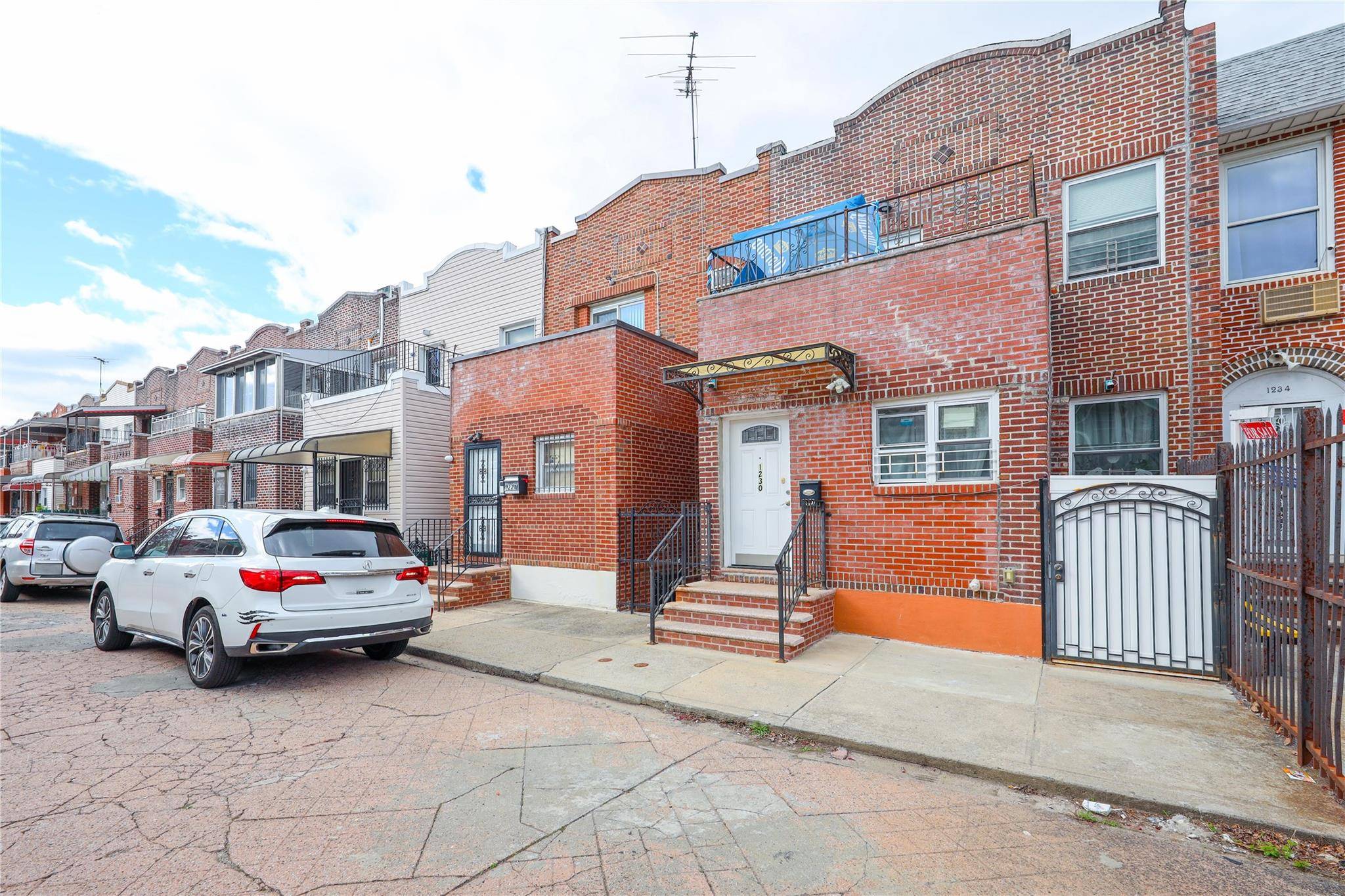 Brooklyn, NY 11219,1230 Tabor CT