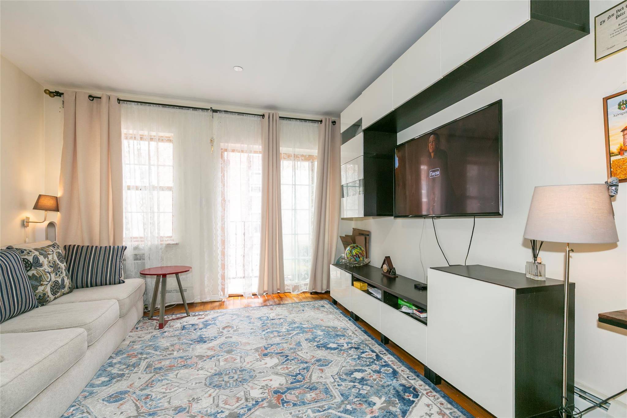 Forest Hills, NY 11375,108-27 63rd AVE #4B