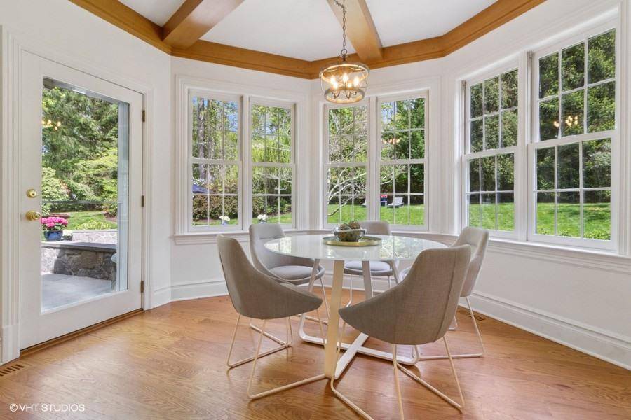 Rye, NY 10580,16 Johnson PL