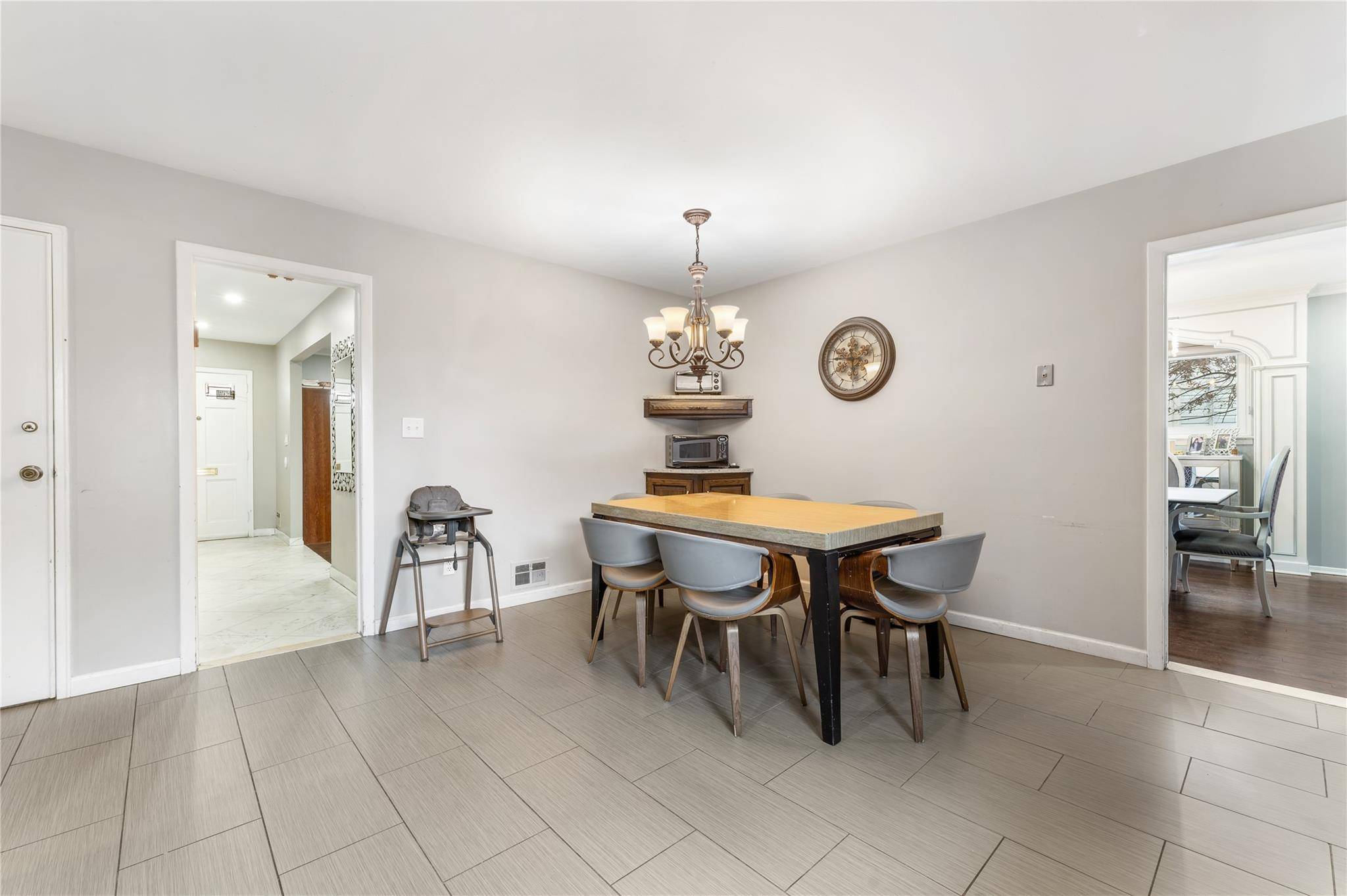 North Woodmere, NY 11581,762 Dumont PL