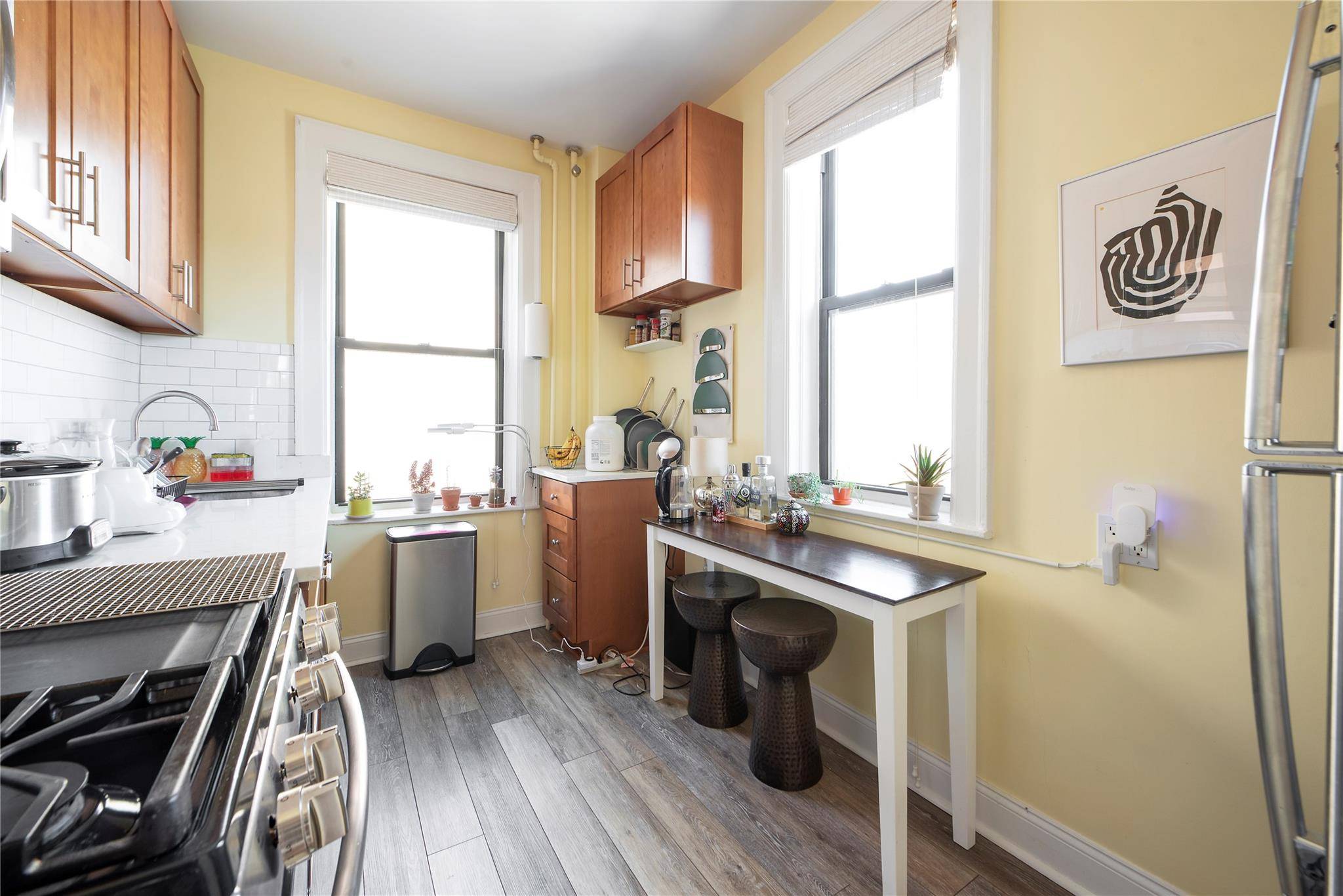 Jackson Heights, NY 11372,35-35 82 ST #43