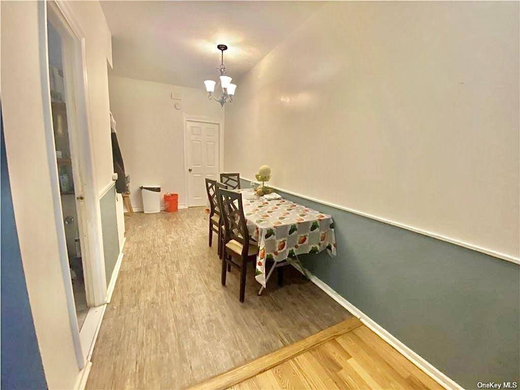 Bronx, NY 10461,2884 Saint Theresa AVE