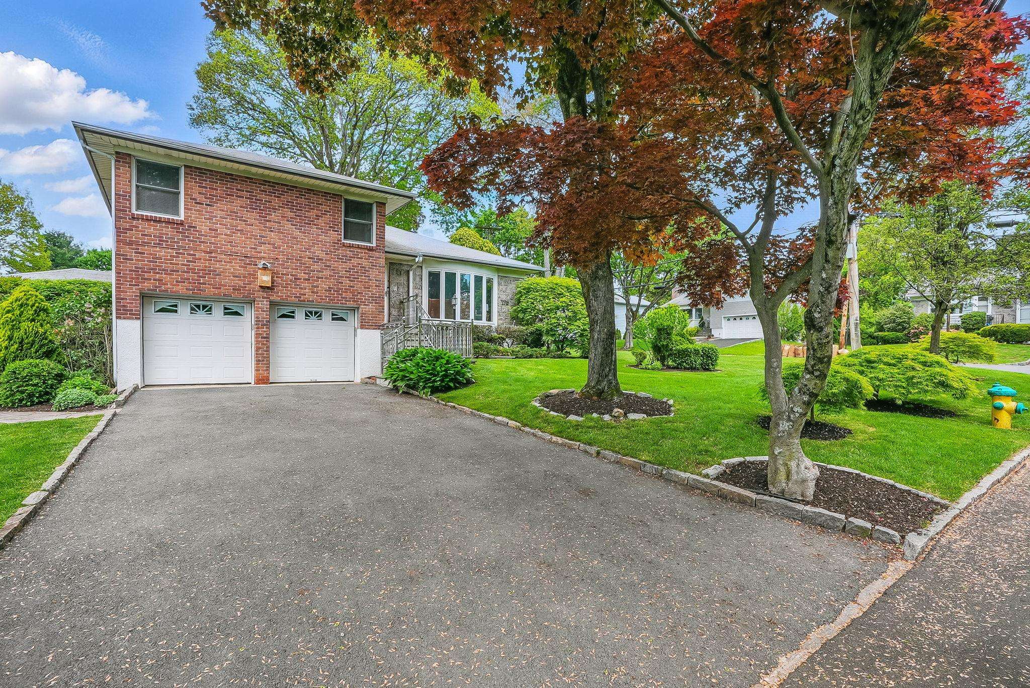 White Plains, NY 10605,4 Sylvan RD