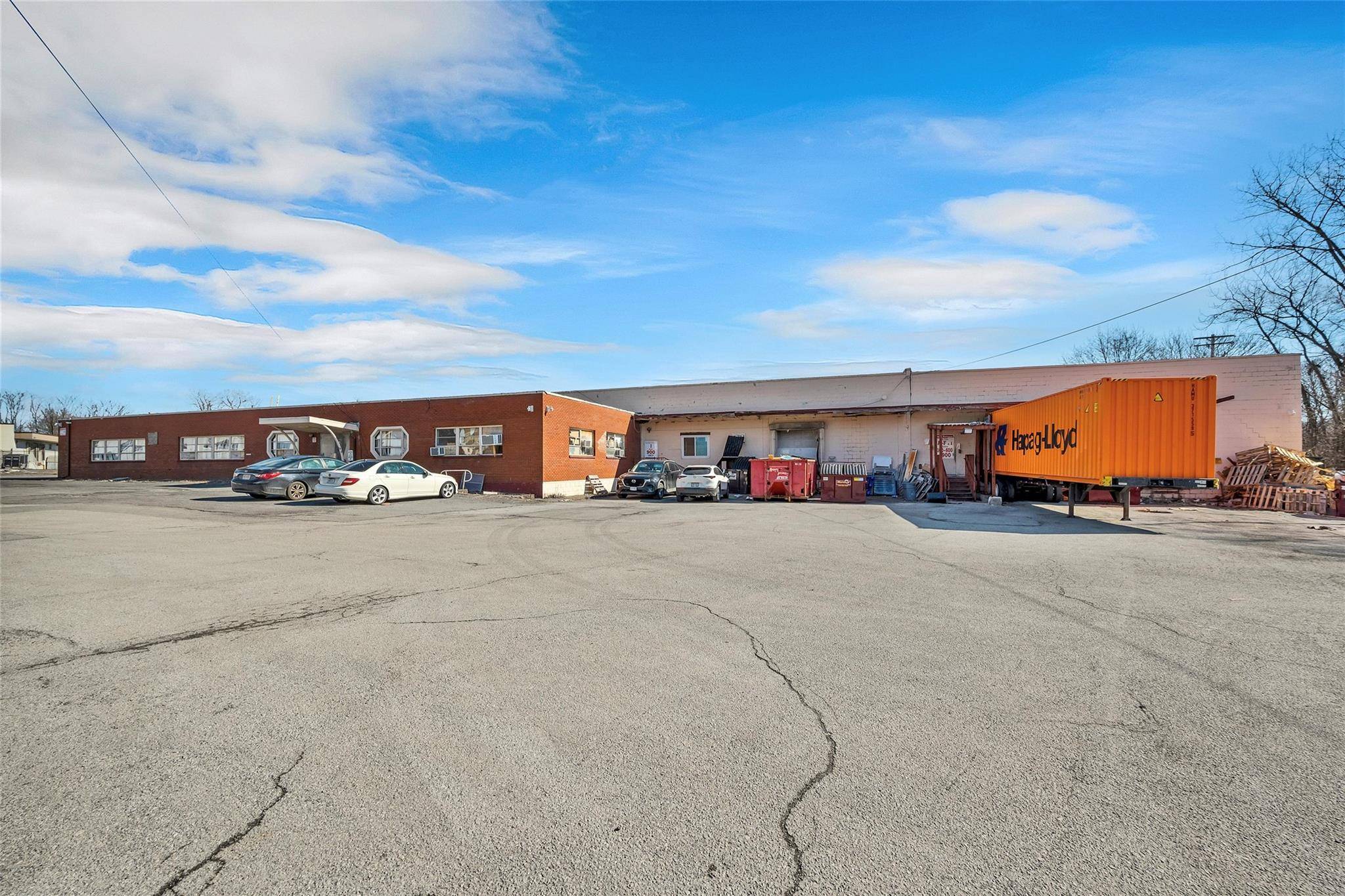 New Windsor, NY 12553,110 Industrial
