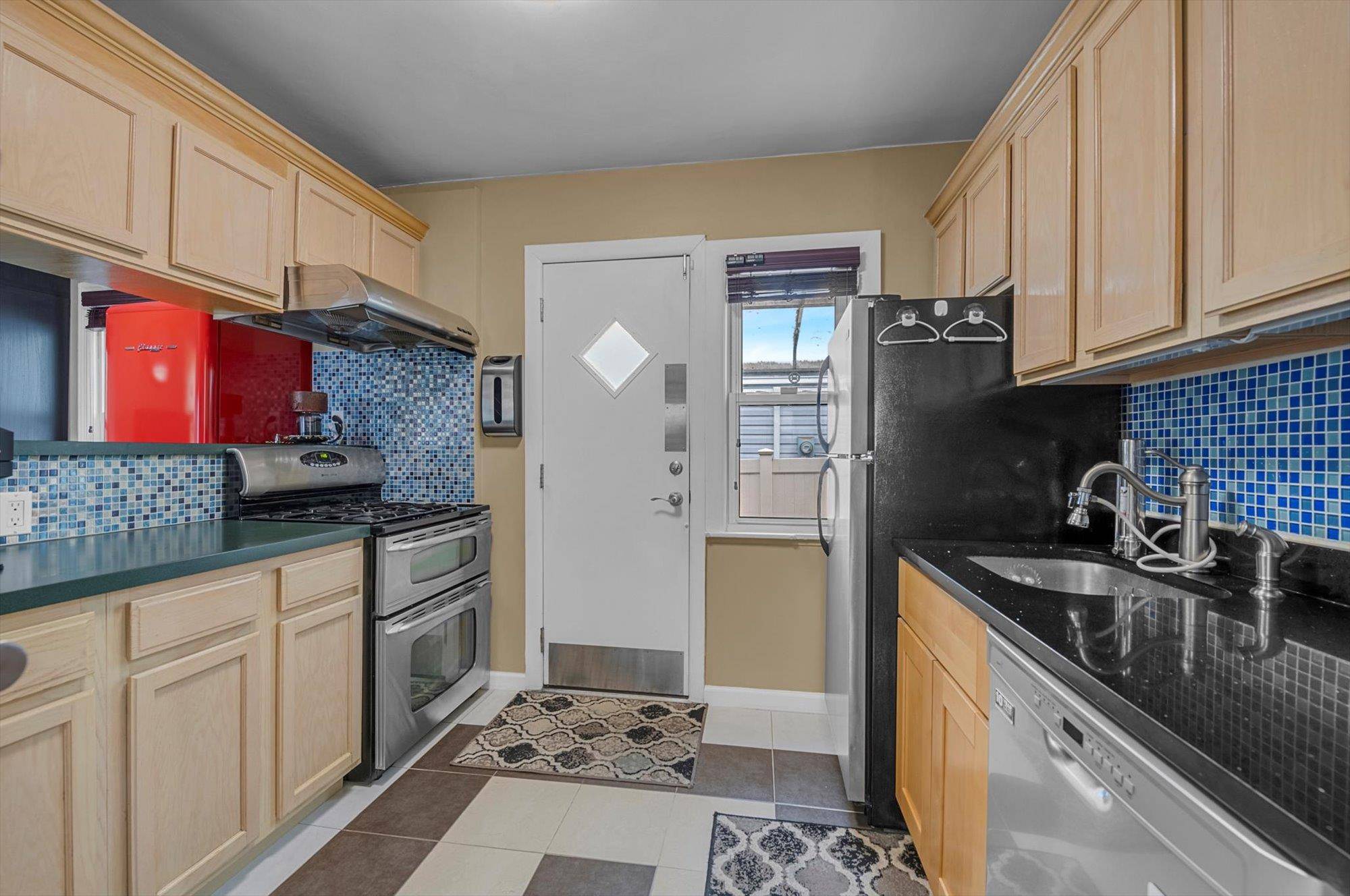 Fresh Meadows, NY 11365,175-39 Underhill AVE