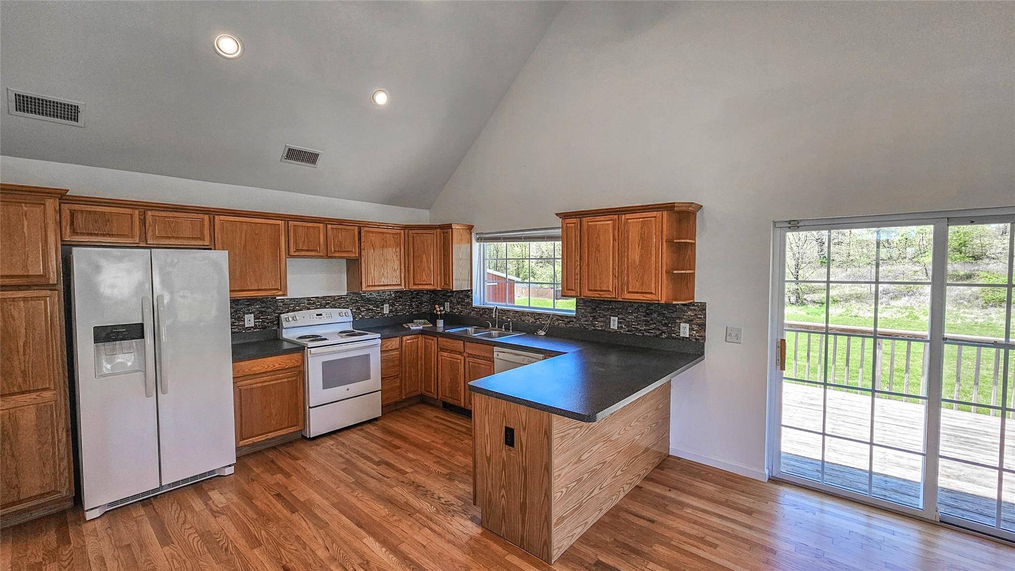 Pine Bush, NY 12566,160 Pirog RD