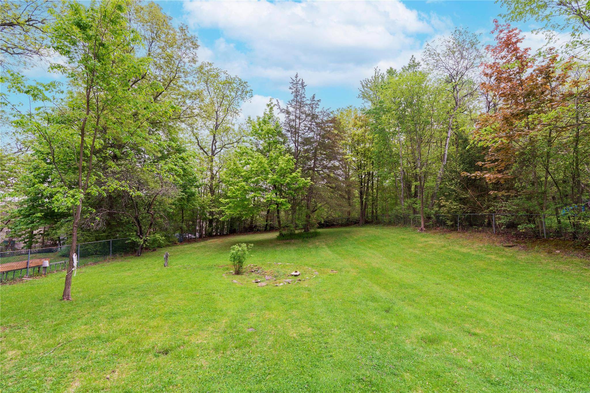 Newburgh, NY 12550,8 Neversink DR