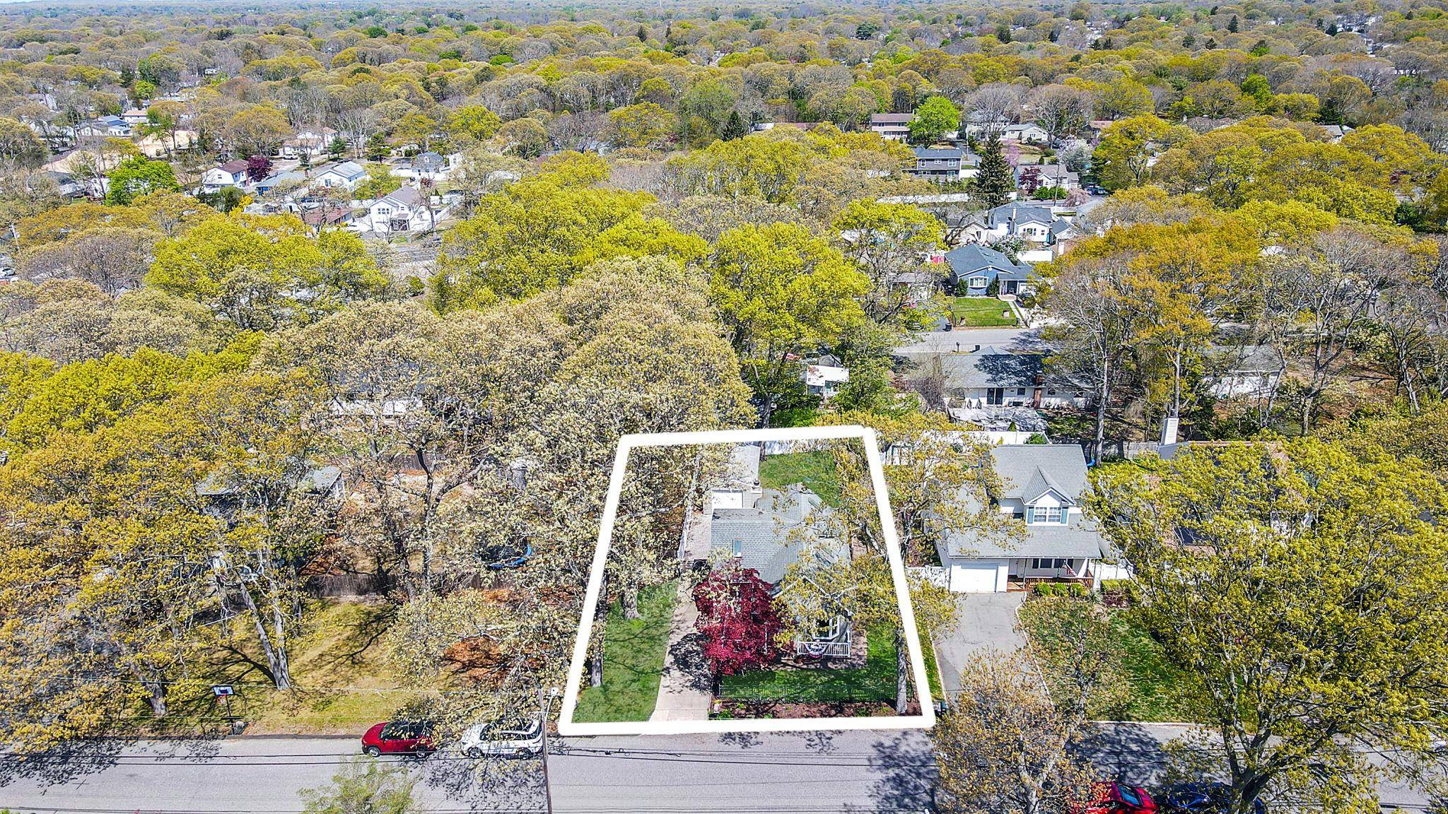 Farmingville, NY 11738,31 Beech AVE