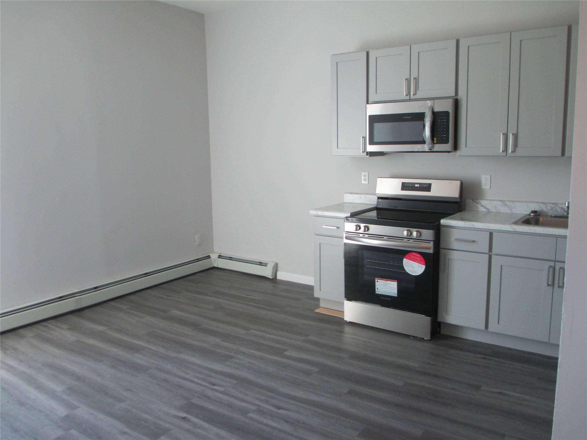 Haverstraw, NY 10927,21 Broadway #apt #2