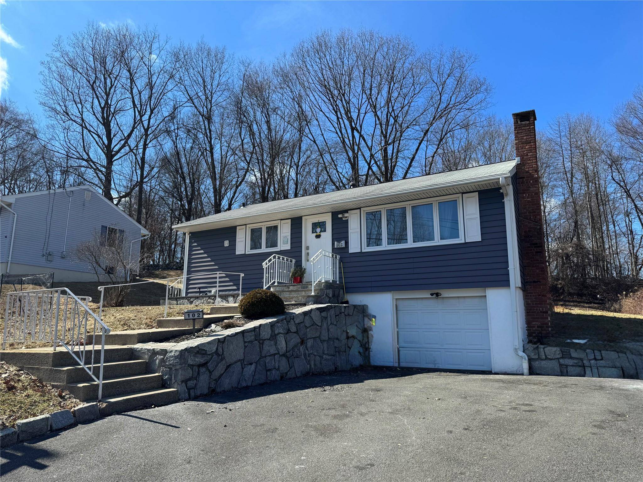 Garnerville, NY 10923,102 Capt Shankey DR