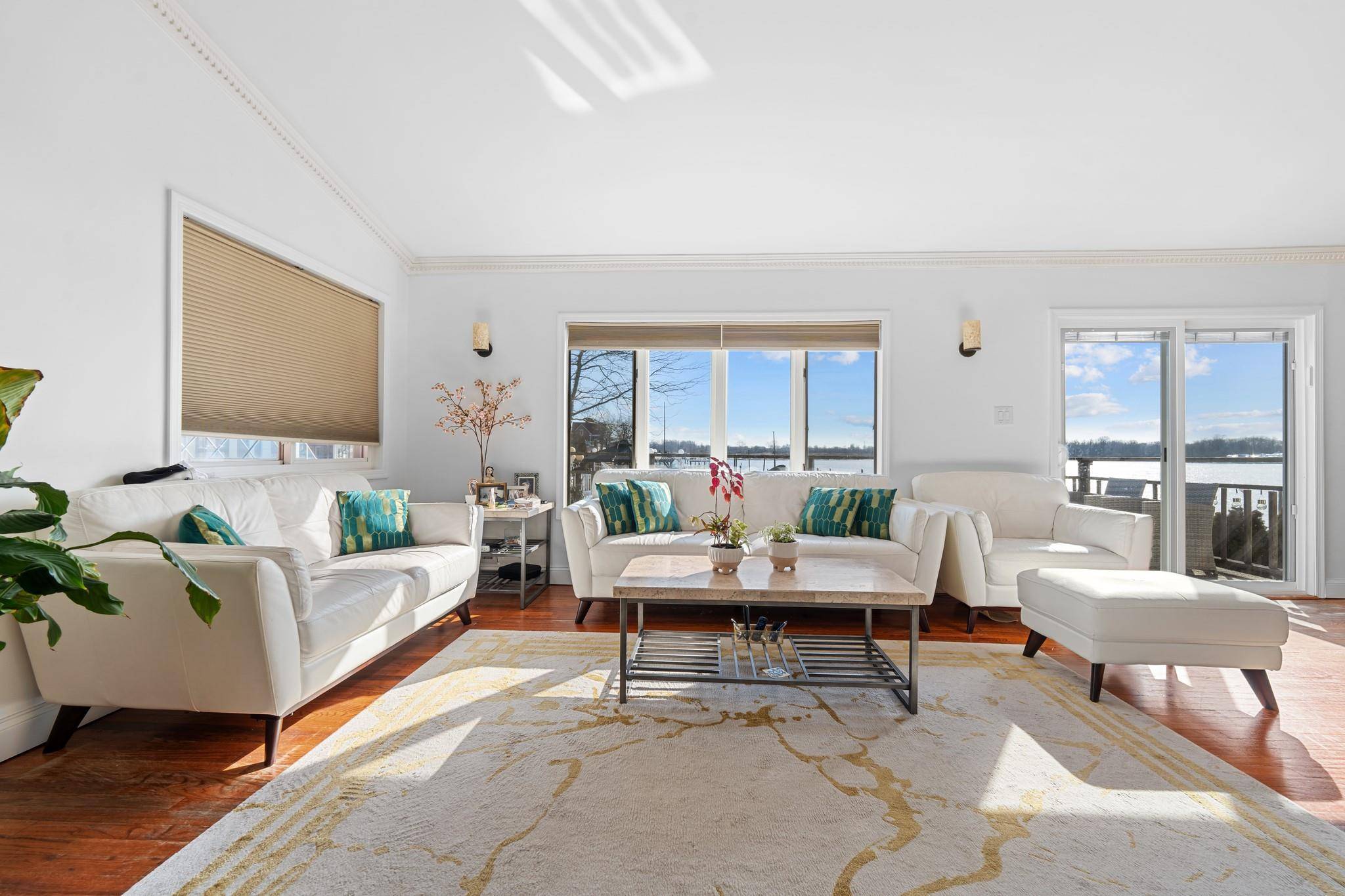 Brooklyn, NY 11234,299 Whitman DR