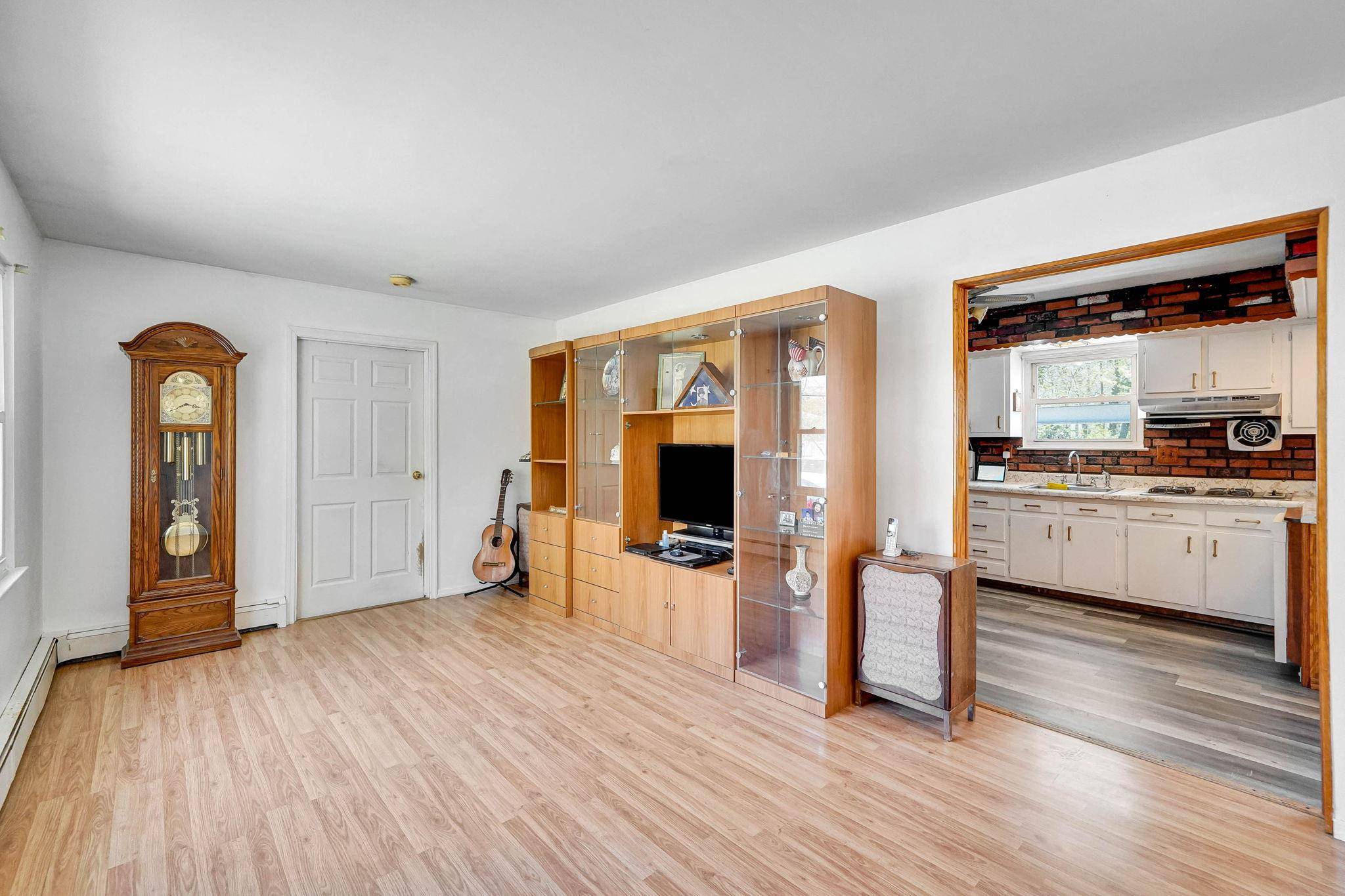 Mastic Beach, NY 11951,113 Mayfield DR