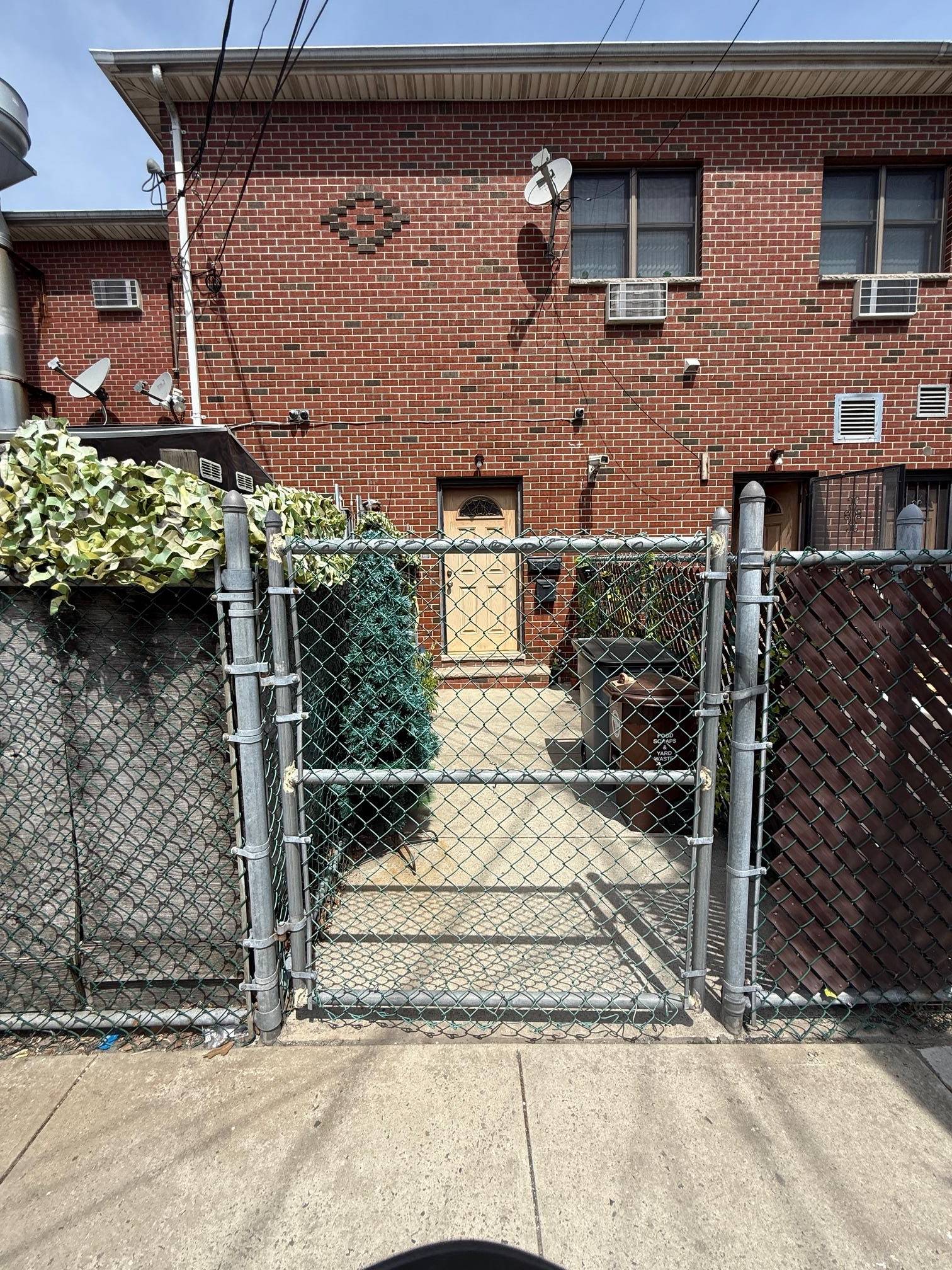 Flushing, NY 11355,5819 College Point BLVD
