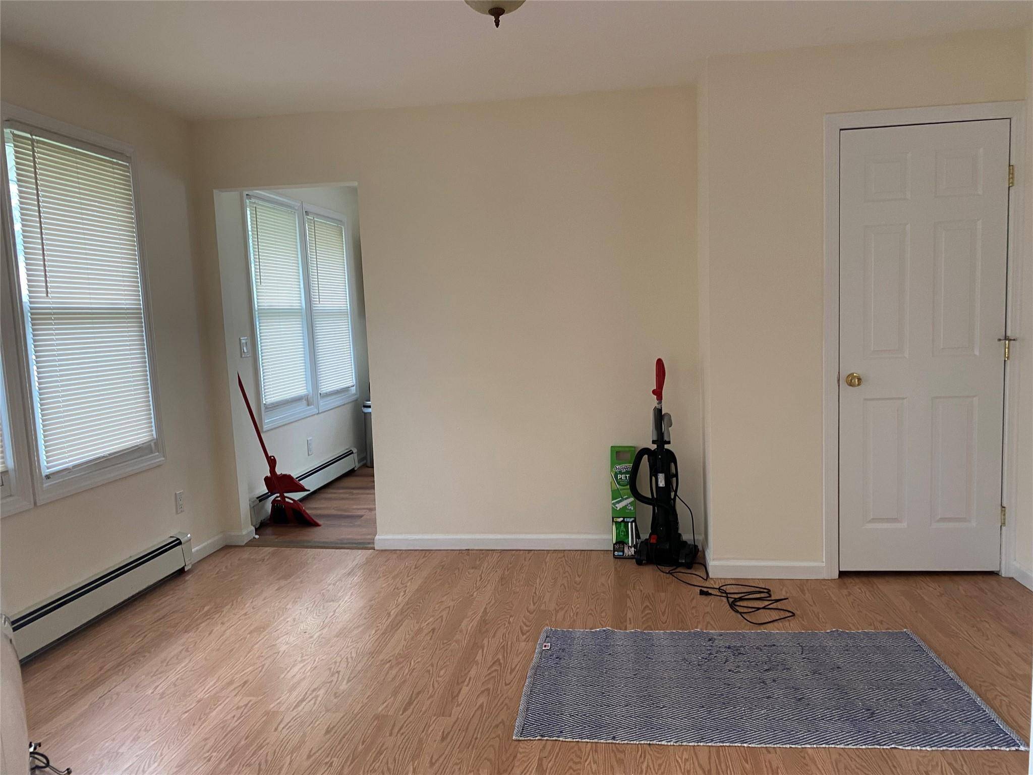 Copiague, NY 11726,30 Baylawn