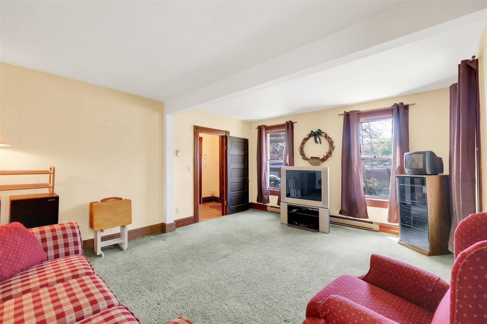 Milton, NY 12547,22 Milton TPKE