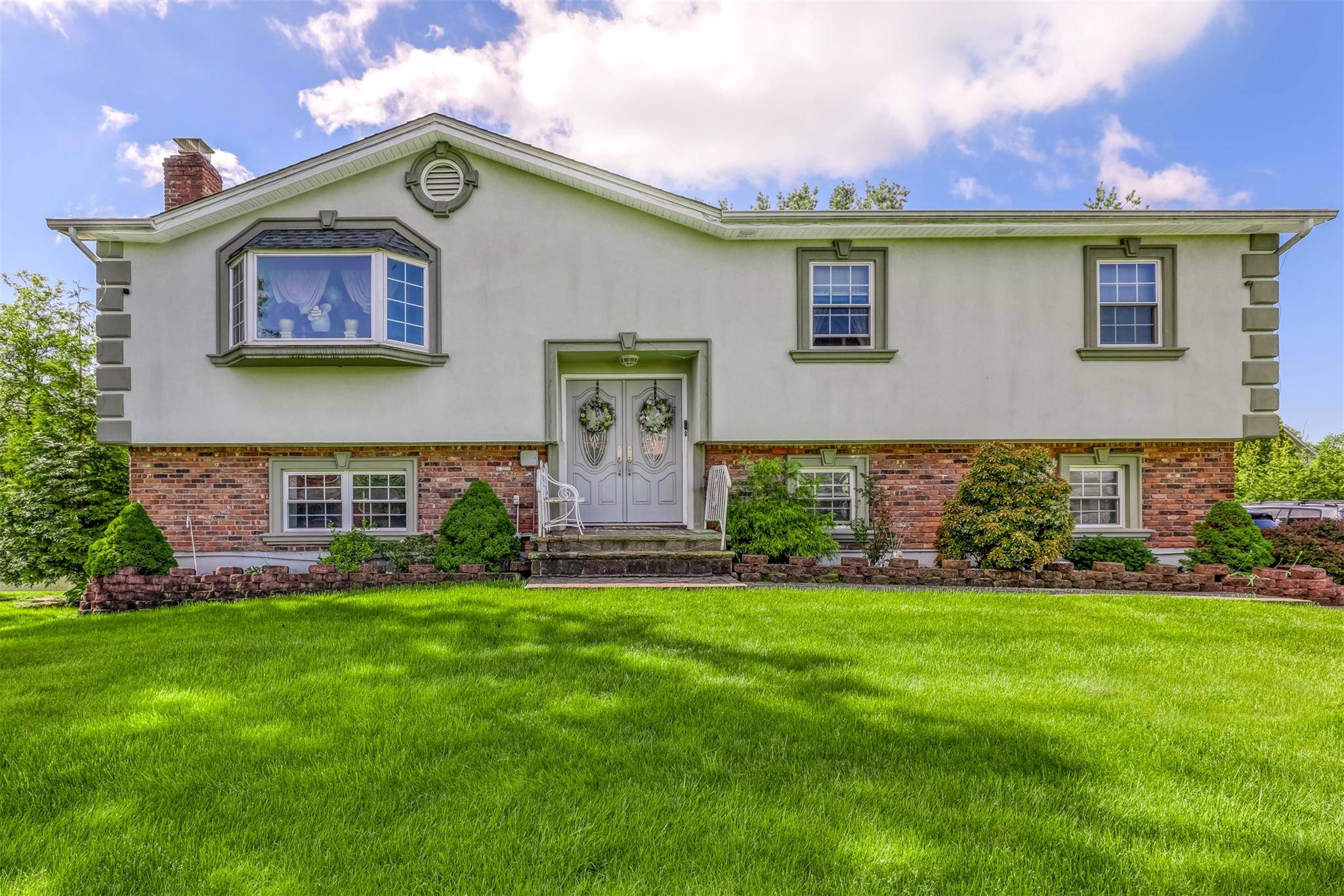 Spring Valley, NY 10977,4 Stacie LN