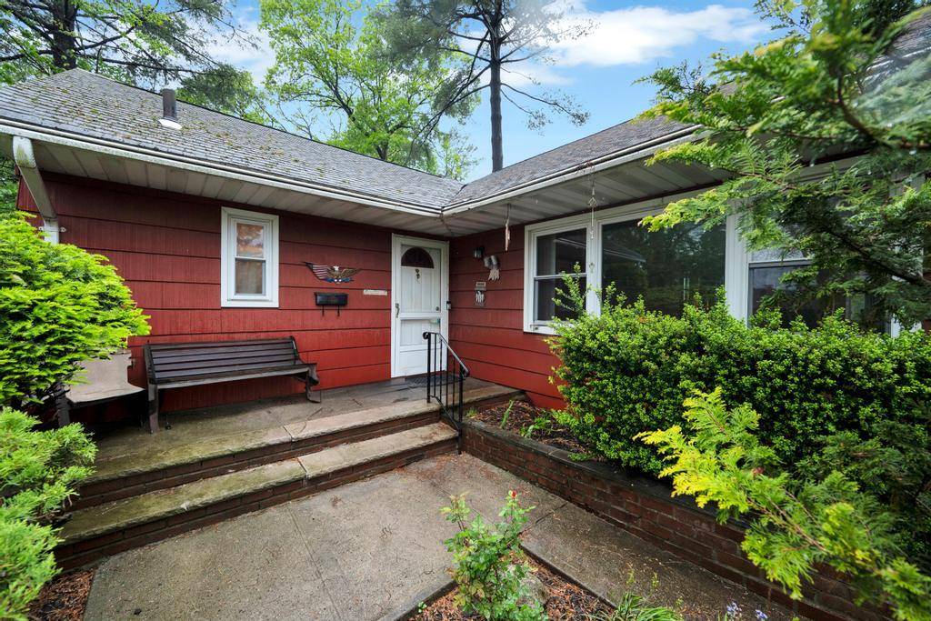 West Hempstead, NY 11552,600 Theresa AVE