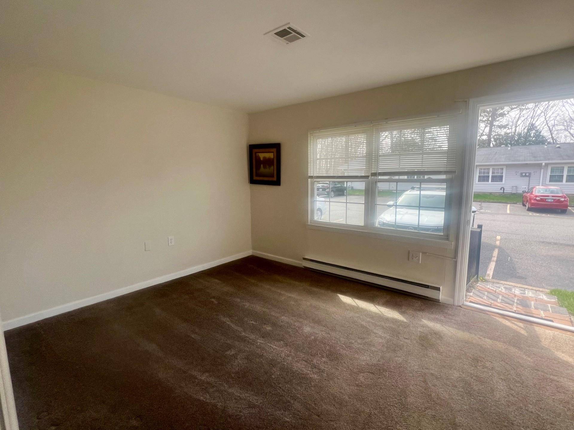 Ridge, NY 11961,195 Newcastle CT #B