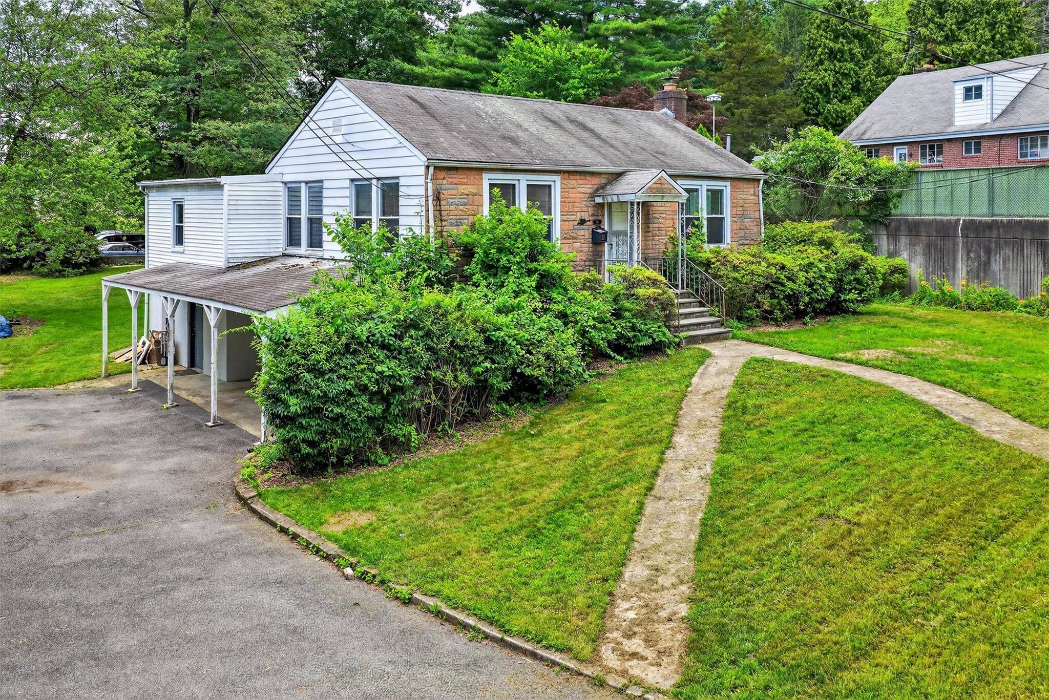 Scarsdale, NY 10583,56 Mount Joy AVE
