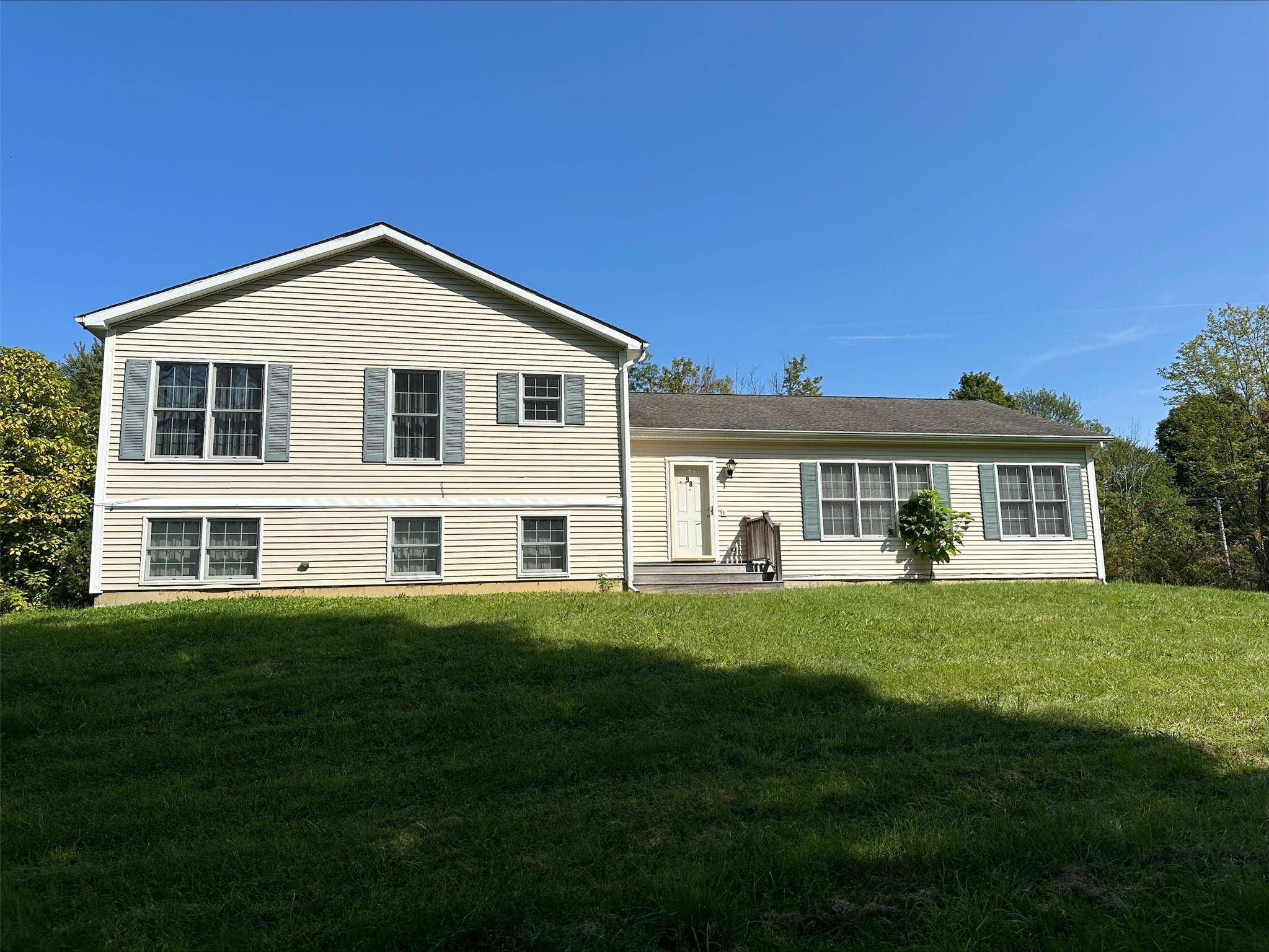 Esopus, NY 12429,98 Black Creek RD