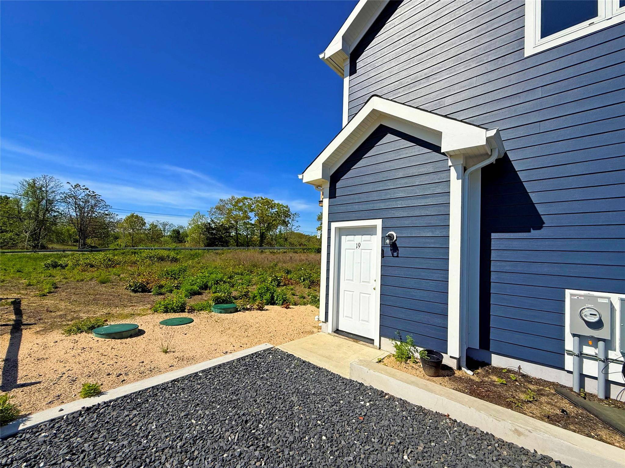 Riverhead, NY 11901,0 Undisclosed AVE