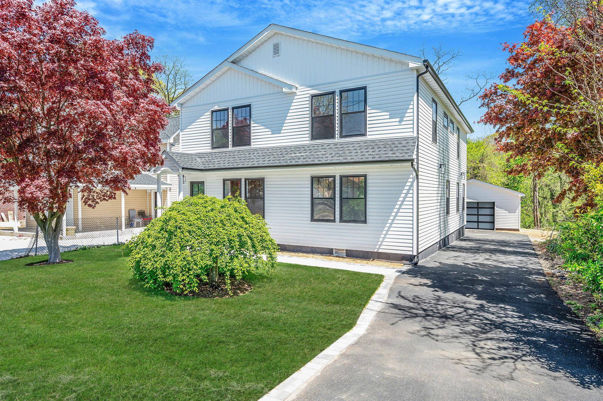 West Hempstead, NY 11552,1029 Woodfield RD