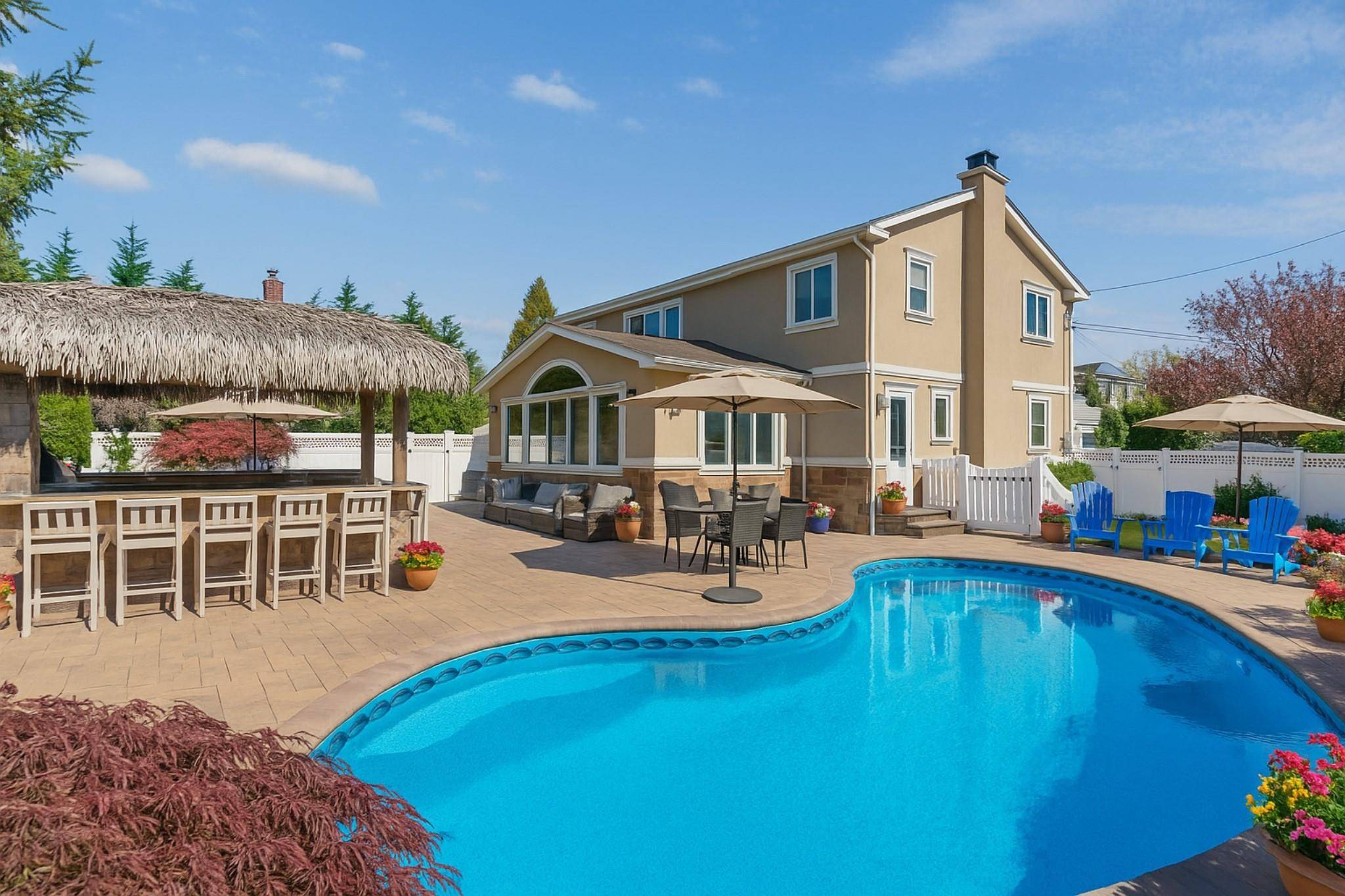 Merrick, NY 11566,2035 Sans AVE
