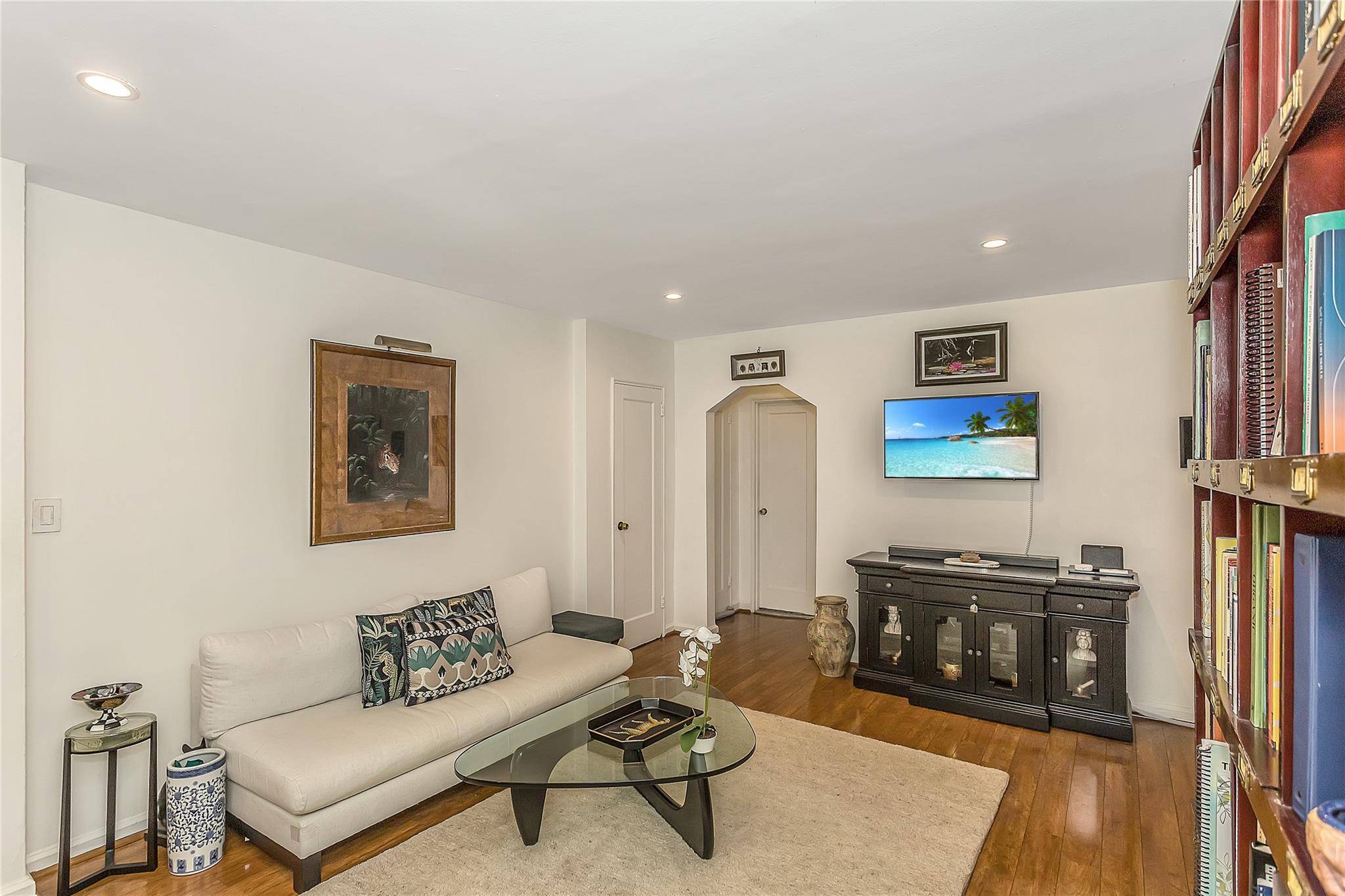 Flushing, NY 11358,36-07 171st ST #36