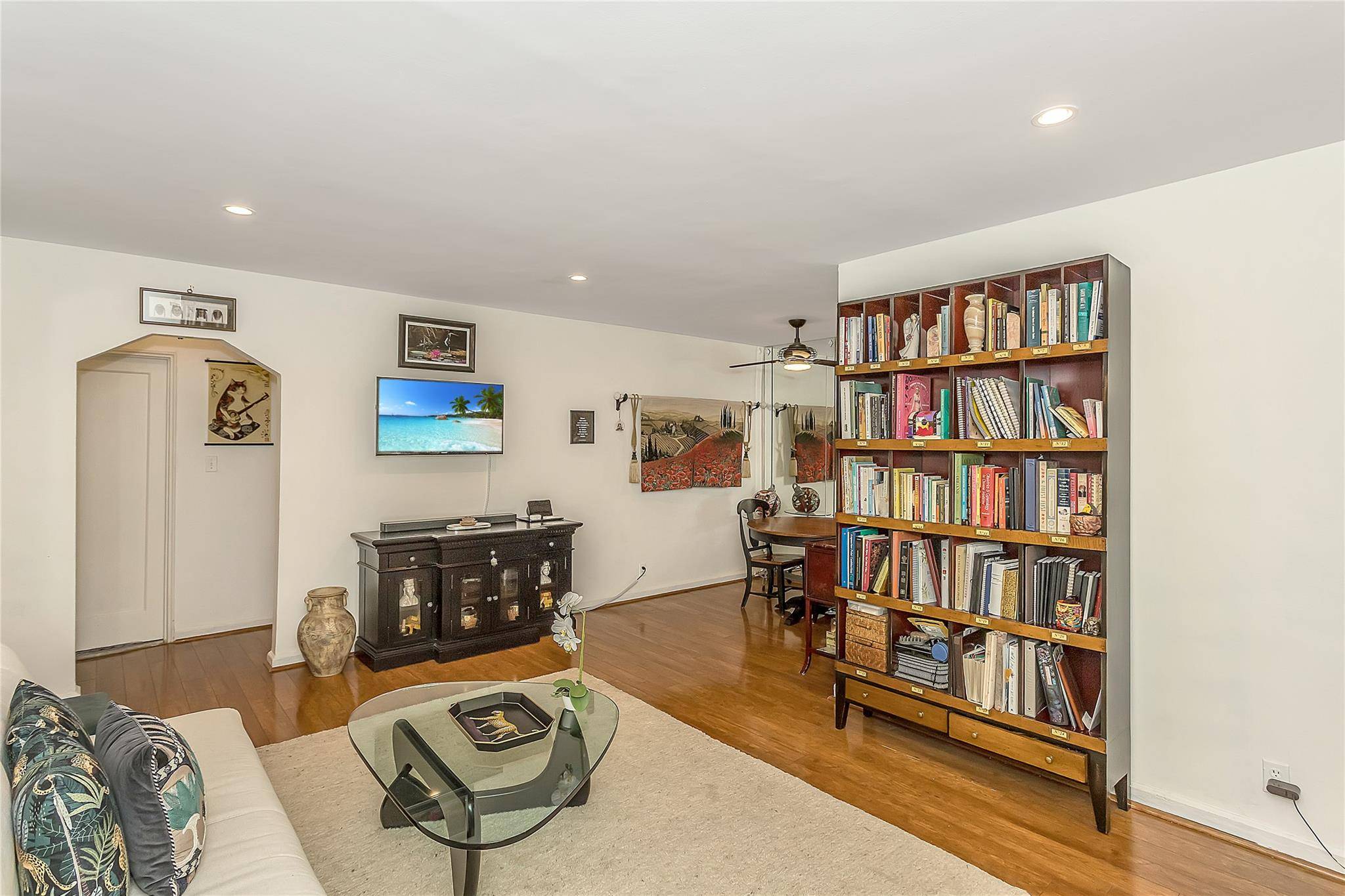 Flushing, NY 11358,36-07 171st ST #36