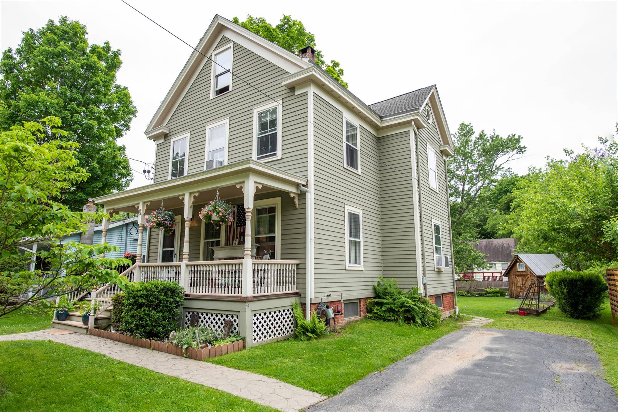 Staatsburg, NY 12580,5 Baker ST