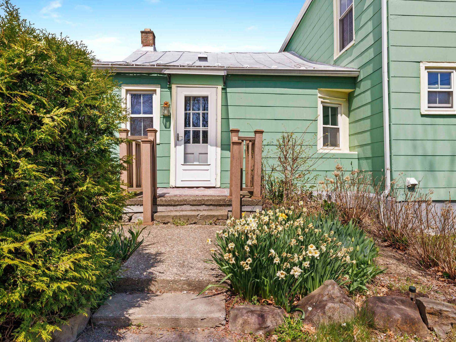 Tivoli, NY 12583,5165 Route 9G
