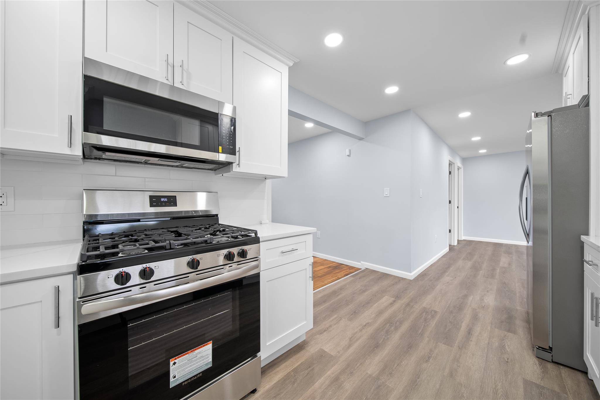 Centereach, NY 11720,21 Lehigh AVE