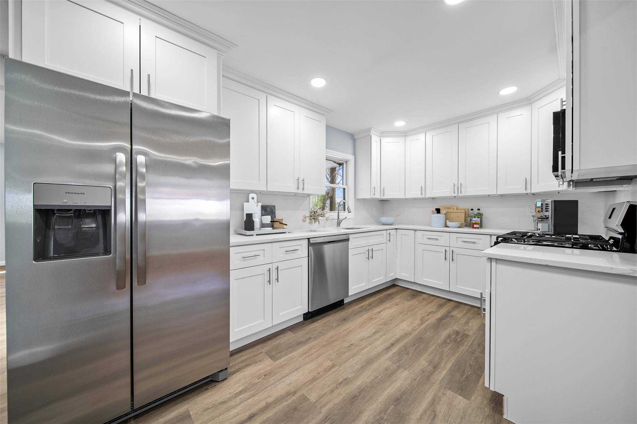 Centereach, NY 11720,21 Lehigh AVE